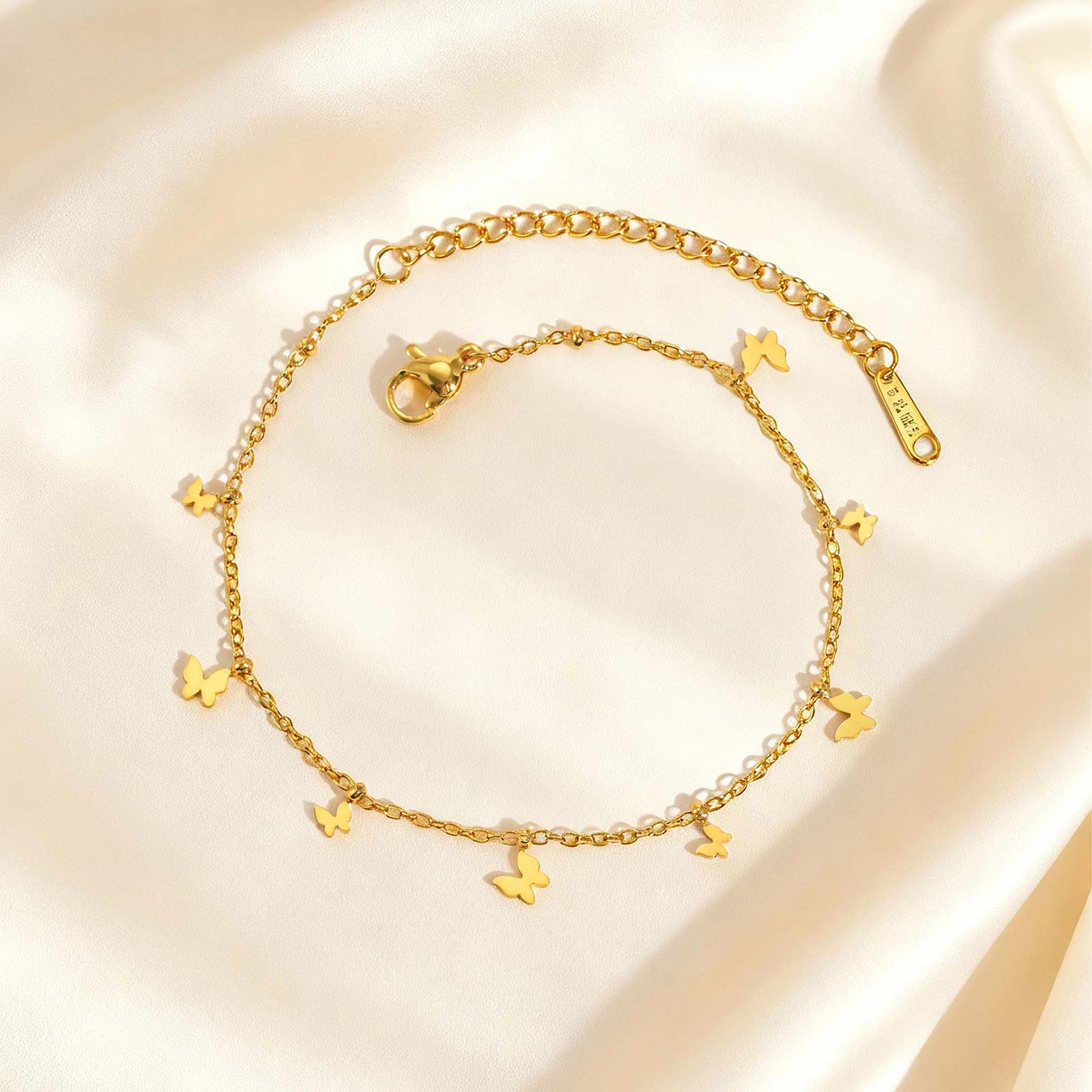 絶妙な蝶のチェーンブレスレット レディース ゴールドメッキ  - Butterfly Clasp Deployant のレビューと価格