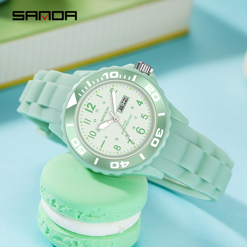女性のためのブランドの腕時計,青いシリコンストラップ付きのト - Silicone Band Women のレビューと価格